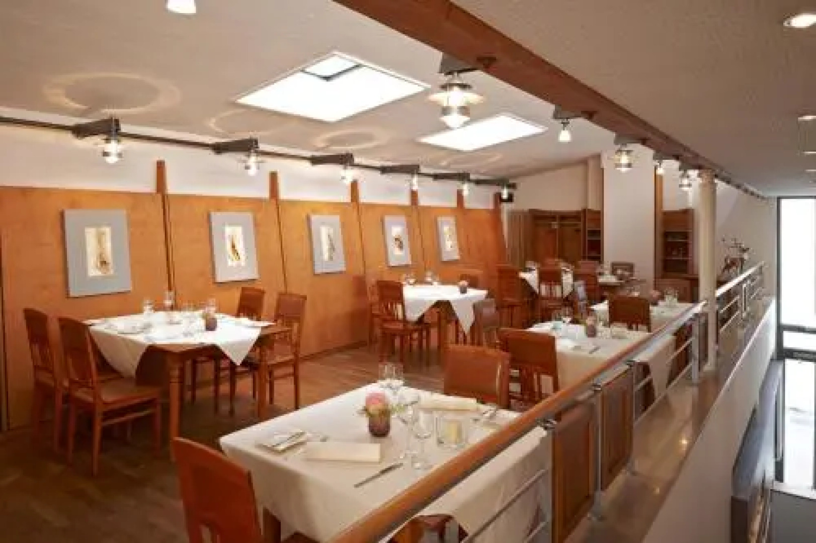 Gasthaus & Hotel "Zum Hirschen"