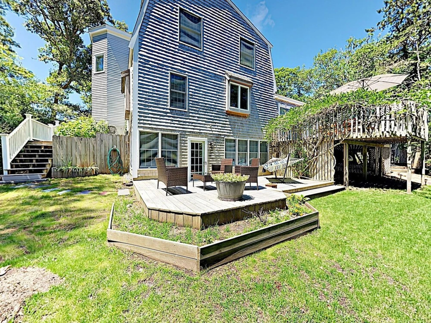 39 Tirrells - 3 Br Home