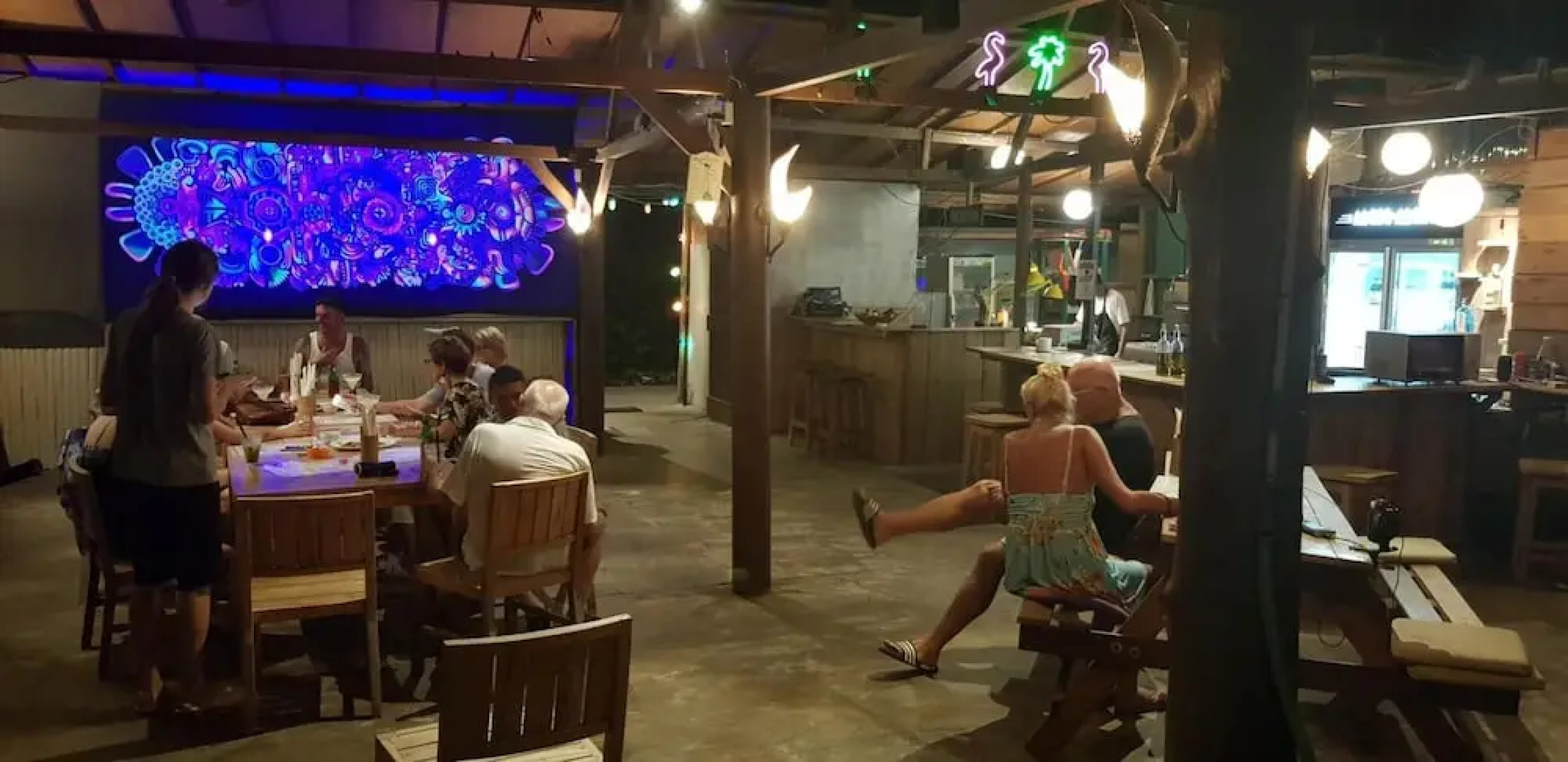 Cemara Meno Bungalow