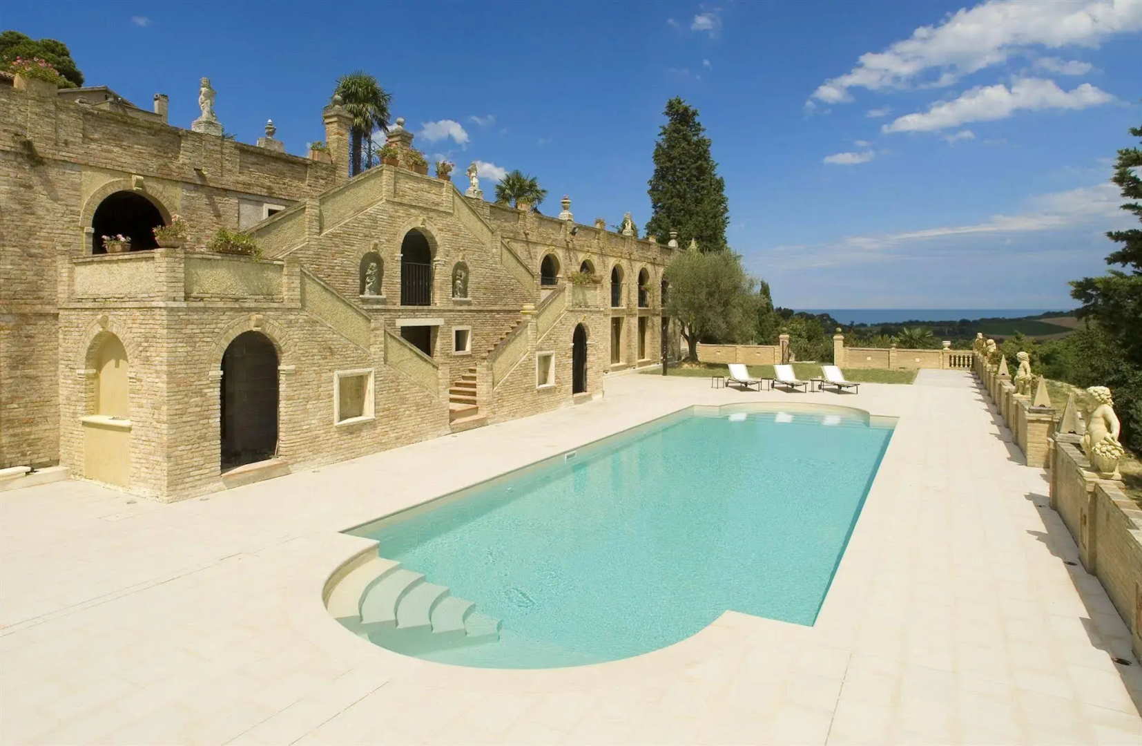 Villa Cattani Stuart XVII secolo