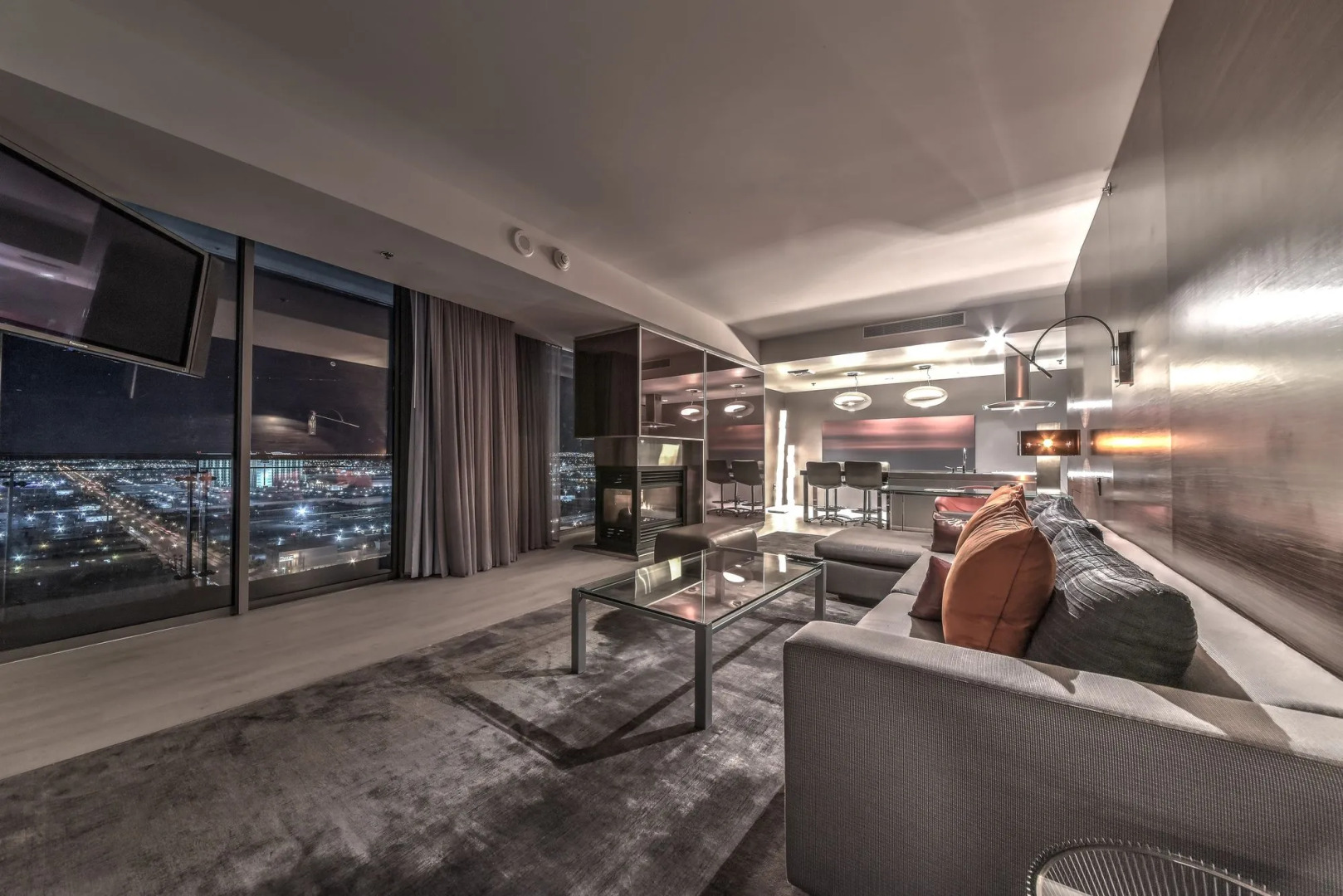 StripViewSuites at Palms Place