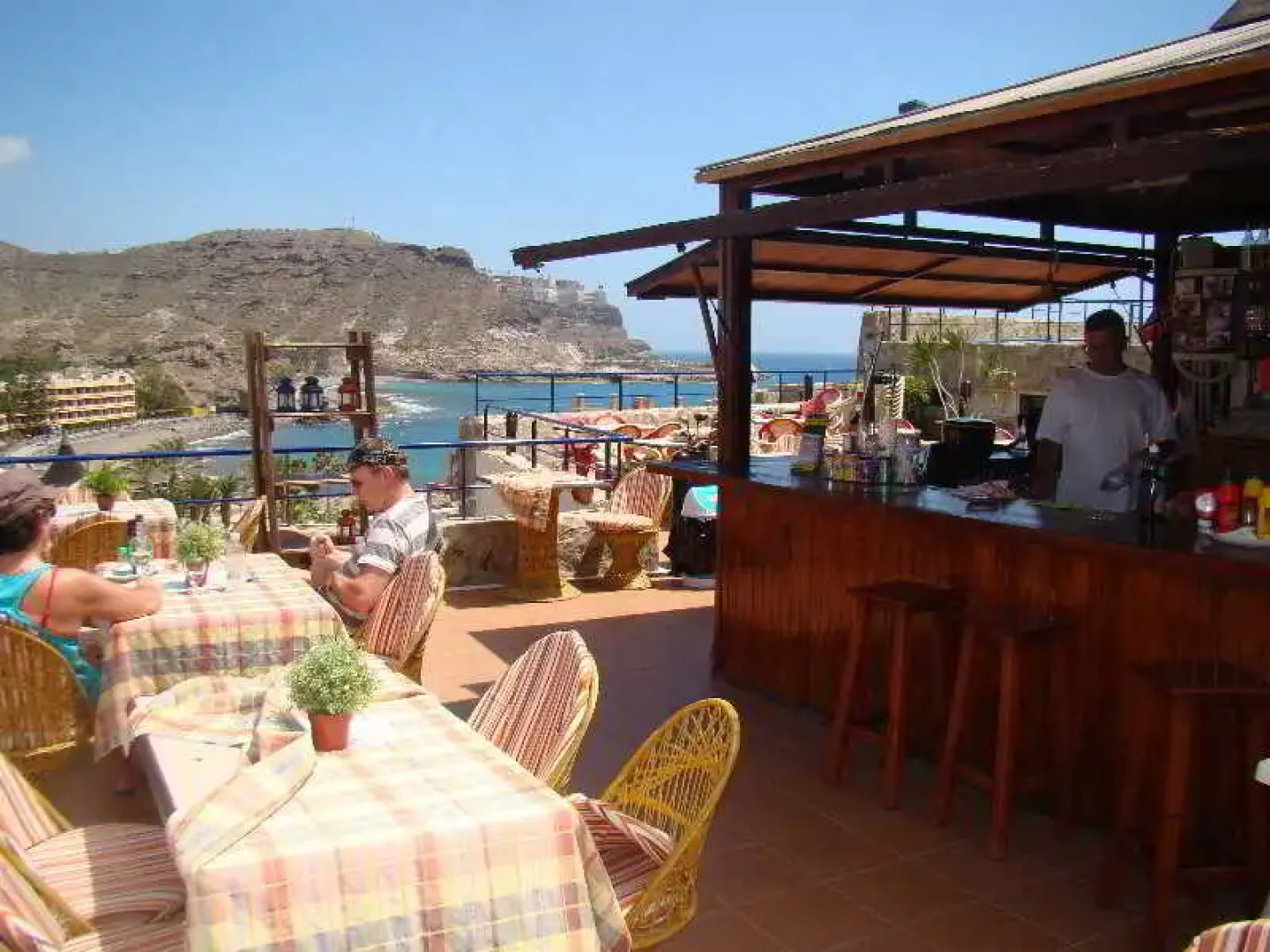 Lake Cliffe Condominiums