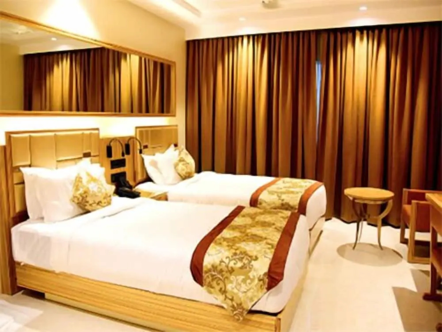 Vybrant Hotels