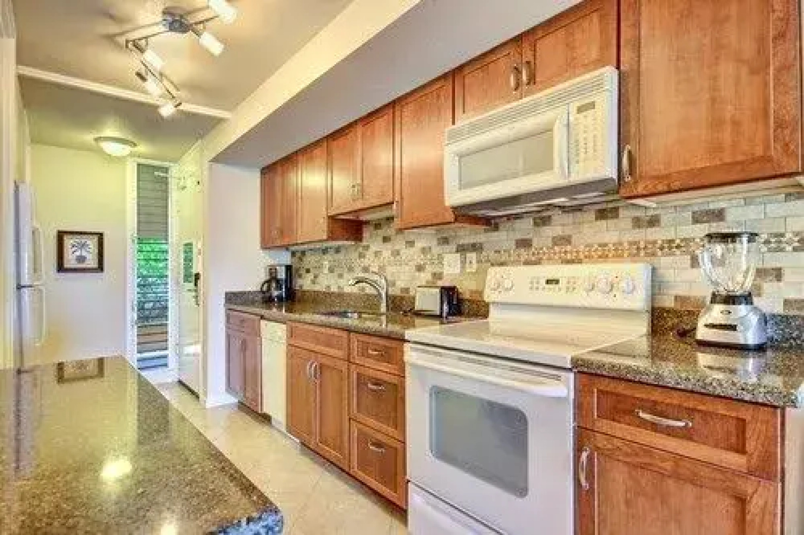 Maui Kaanapali Villas C255 by RedAwning