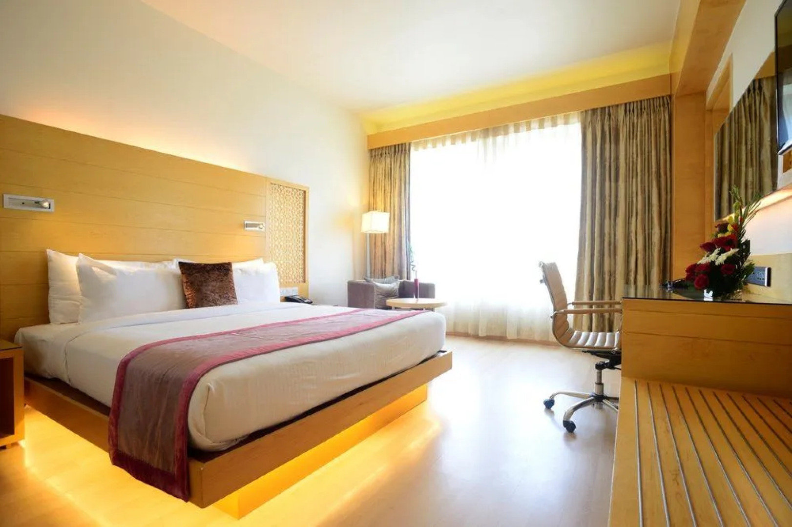 The Gateway Hotel GE Road