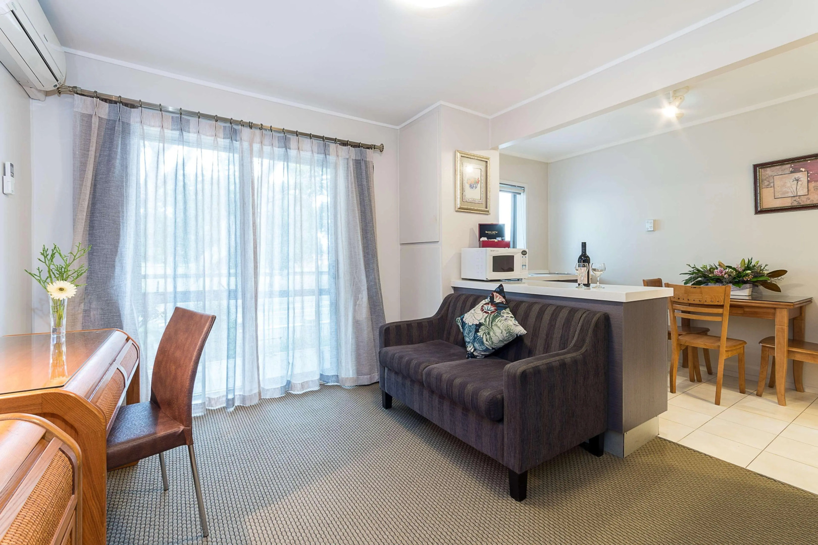 Best Western Newmarket Inn & Suites