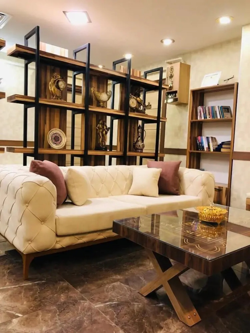 10 Numara Gold Suit Otel