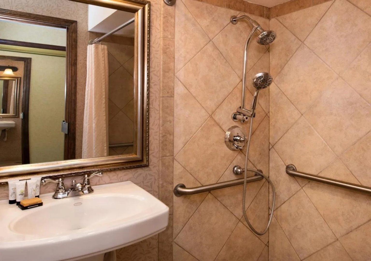 Ruby River Hotel Downtown Spokane