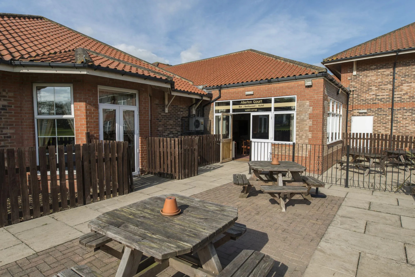 Allerton Court Hotel