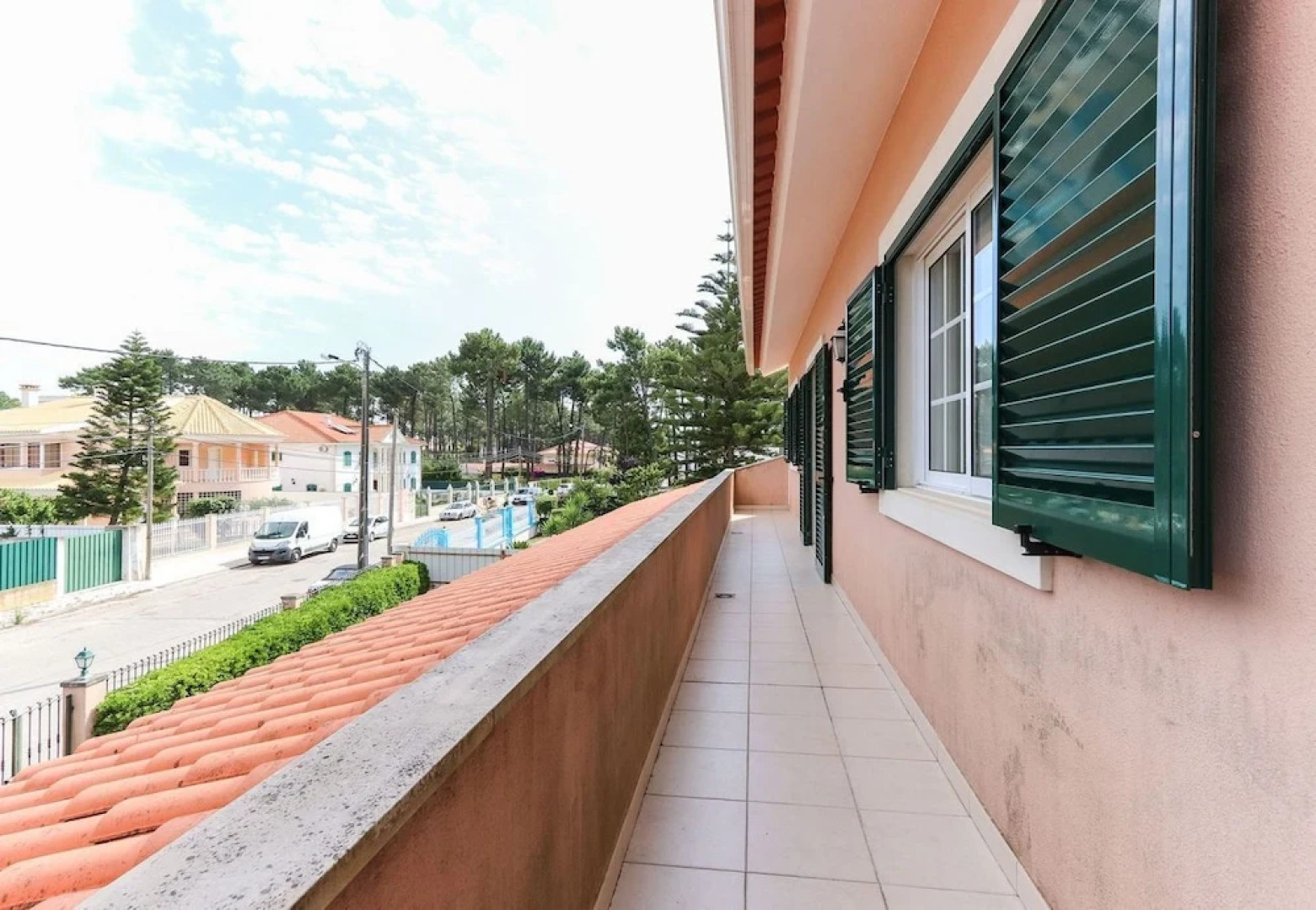 Caparica Beach Villa by Homing