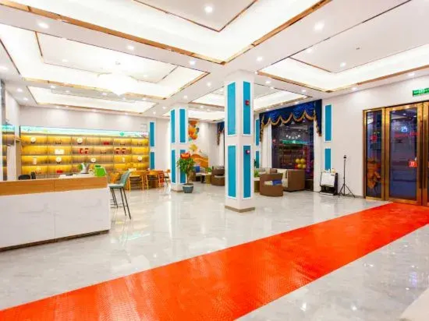 Xiduo Hotel （Ganzi Batang County Government Store）