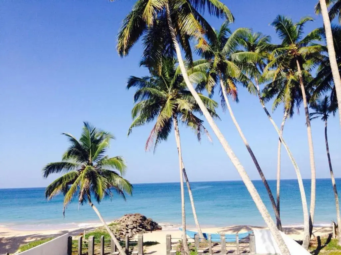 Shanthi Guest & beach villa