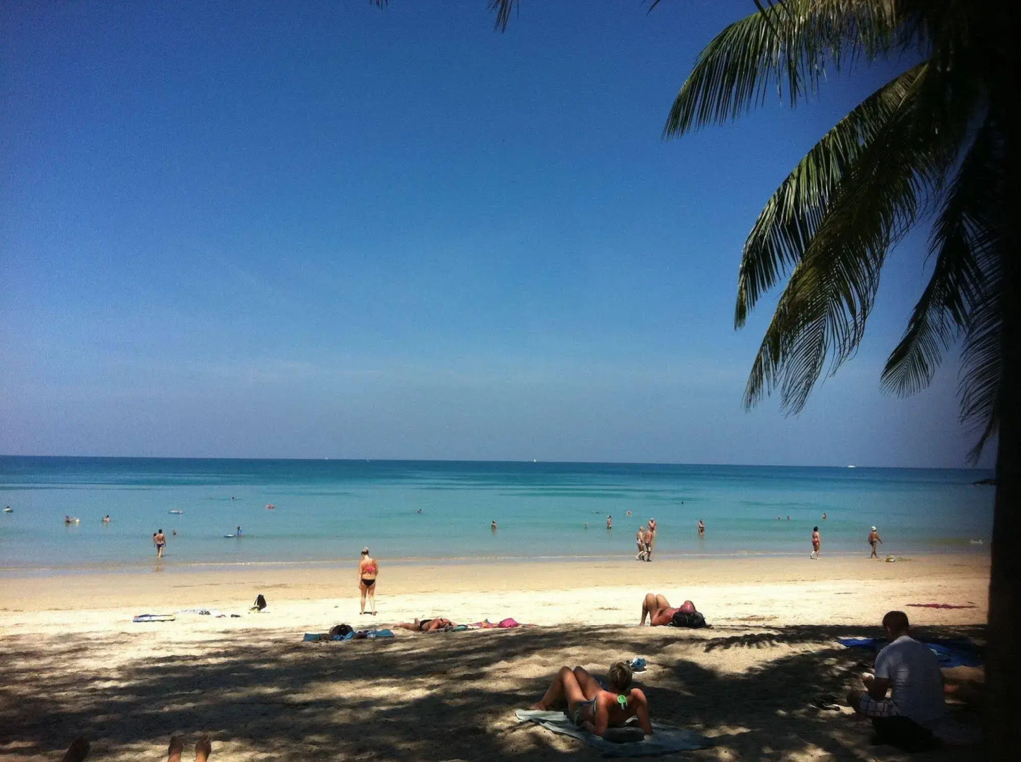 Kamala Beachfront Apartment