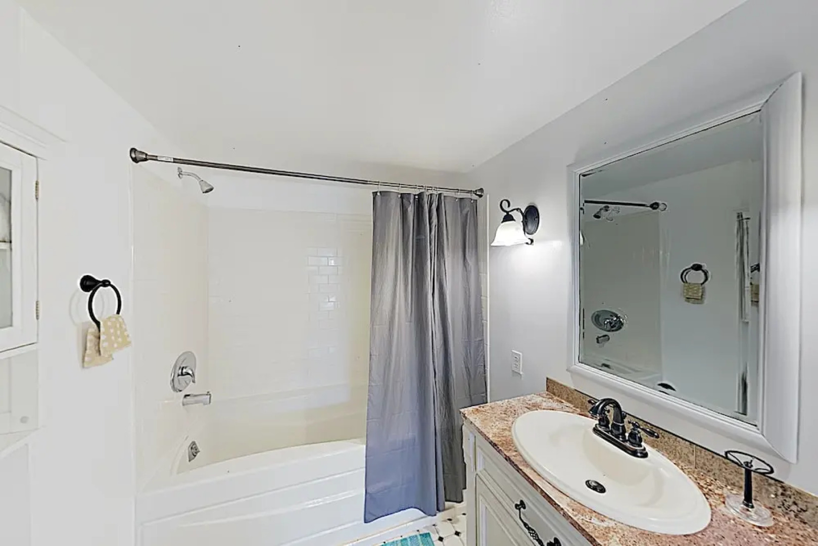 3BR 2BA Summerland Beach Retreat Ocean Views by RedAwning