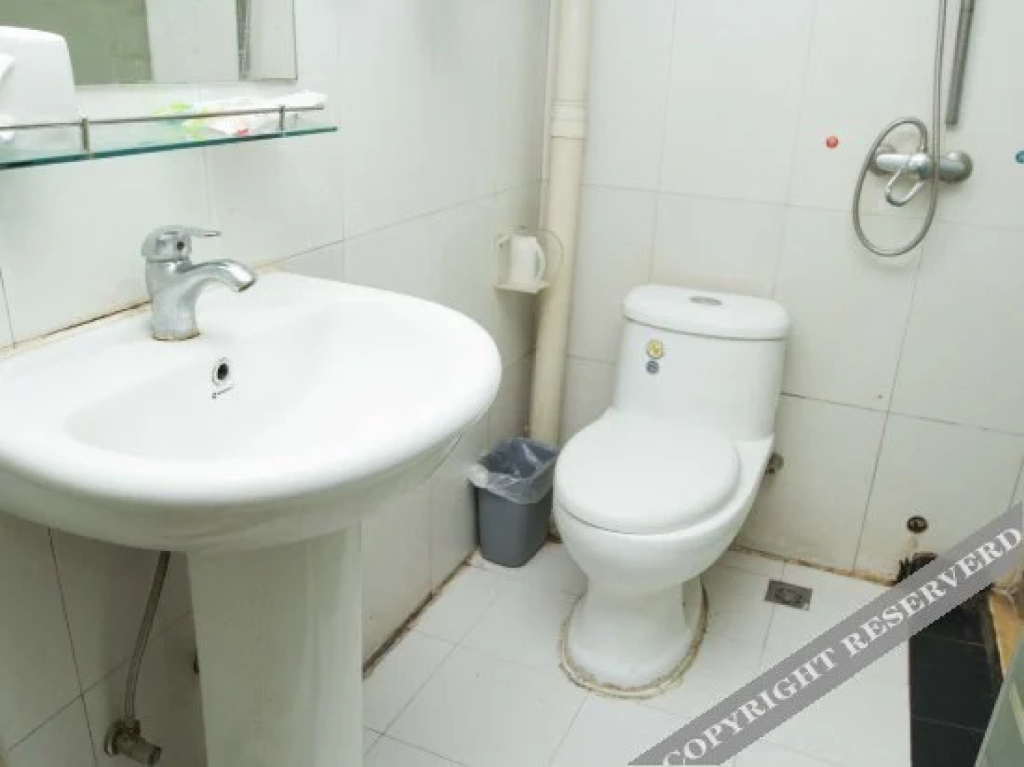 唐山壹间轻享快捷宾馆