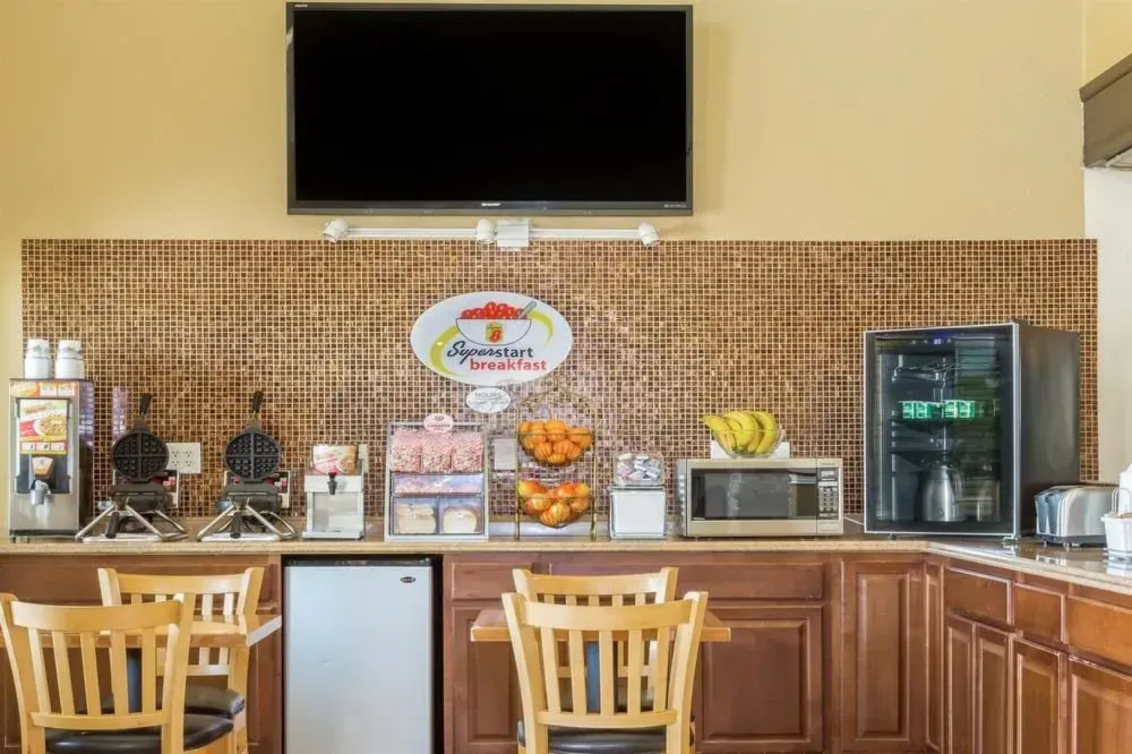 Super 8 Goodyear/Phoenix Area