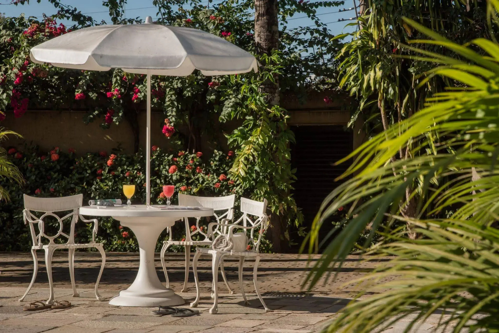 Hotel Nacional Distributed by Intercity