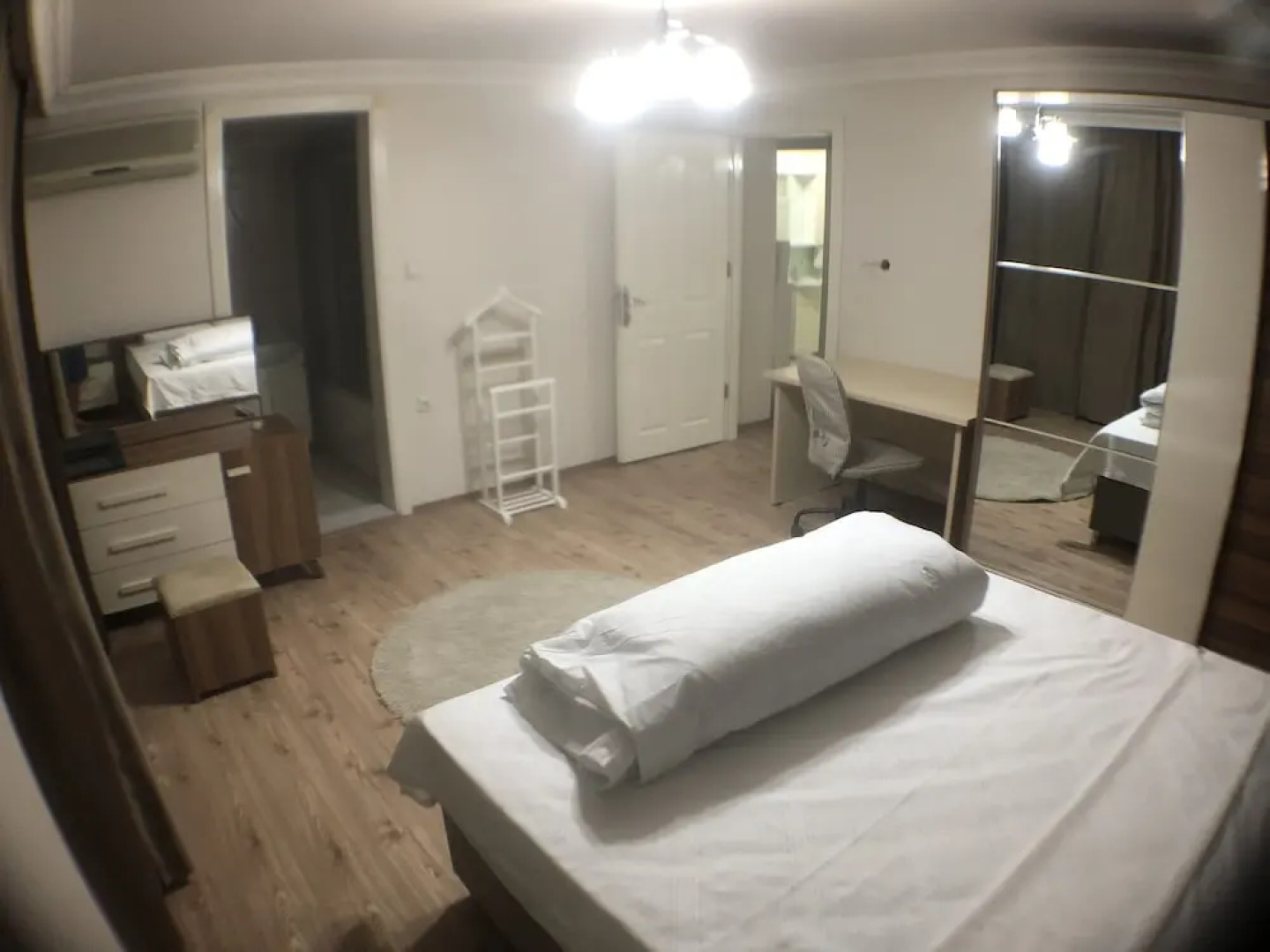 Bursa Larimar Apartments