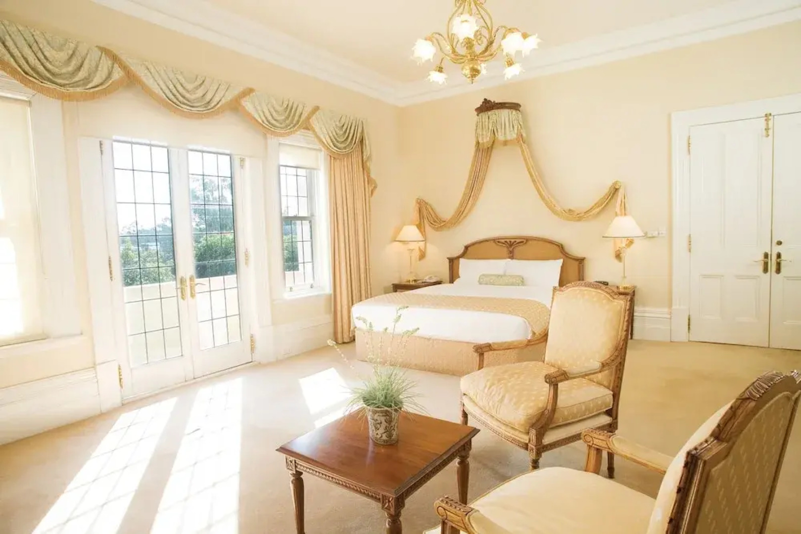 The Carrington Manor