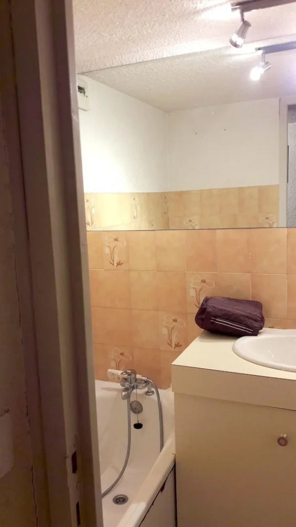 Studio in Aiguilles, With Wonderful Mountain View and Wifi - 5 km From