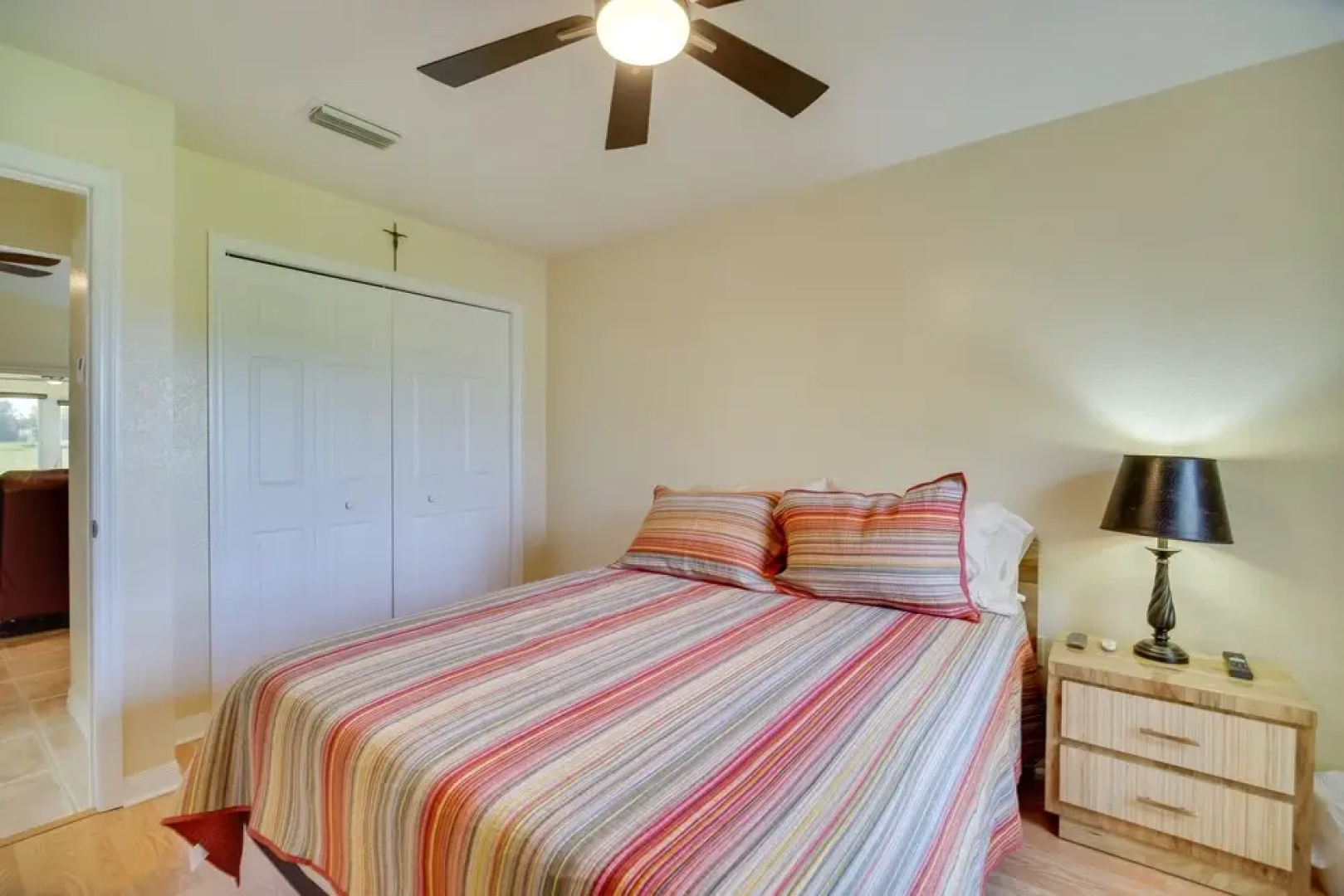 3 Mi to Lake: Peaceful Home w/ Grill in Sebring