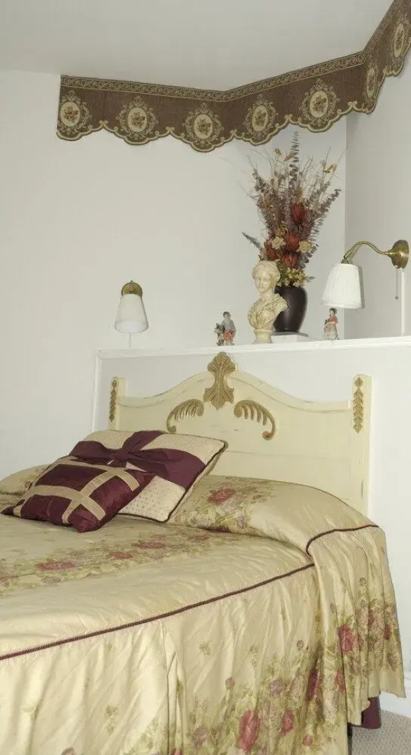 YesterYears Bed & Breakfast