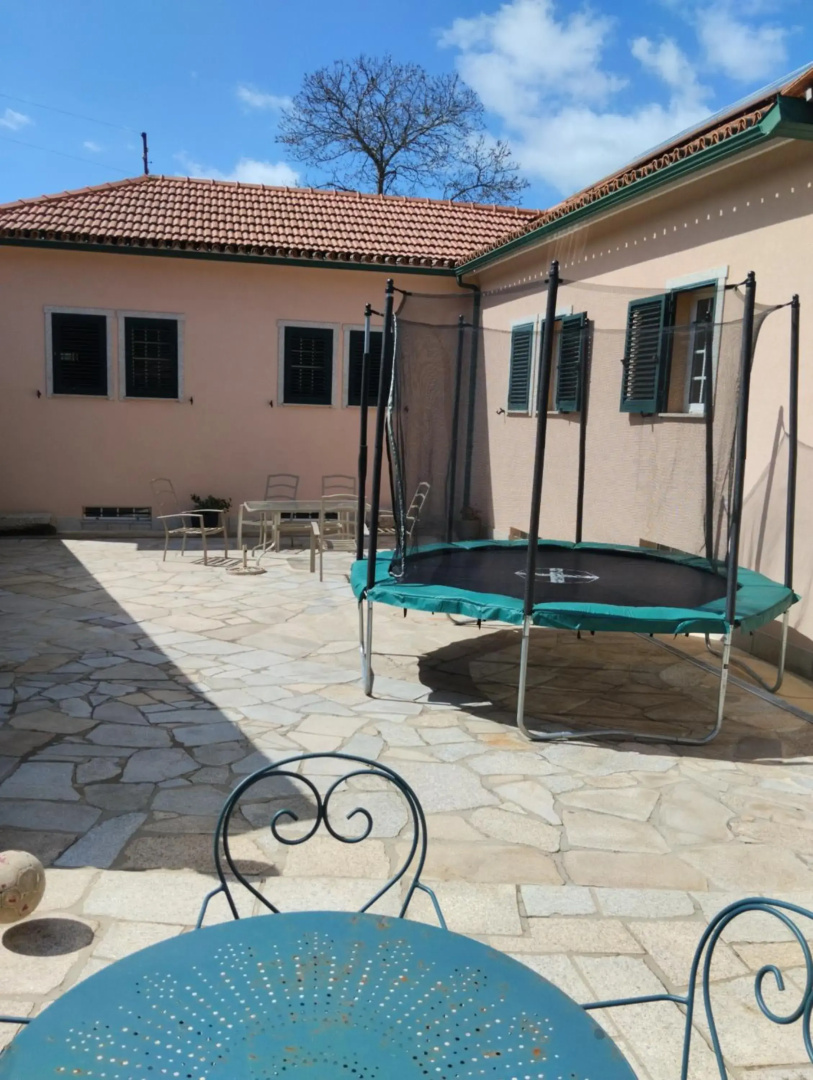Quinta Viela Principal