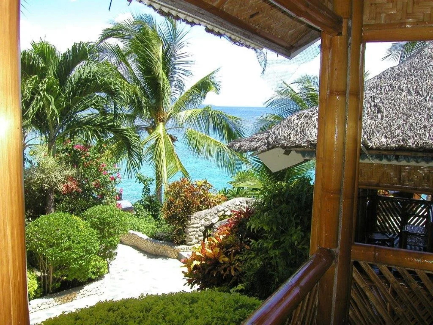 Magic Island Dive Resort