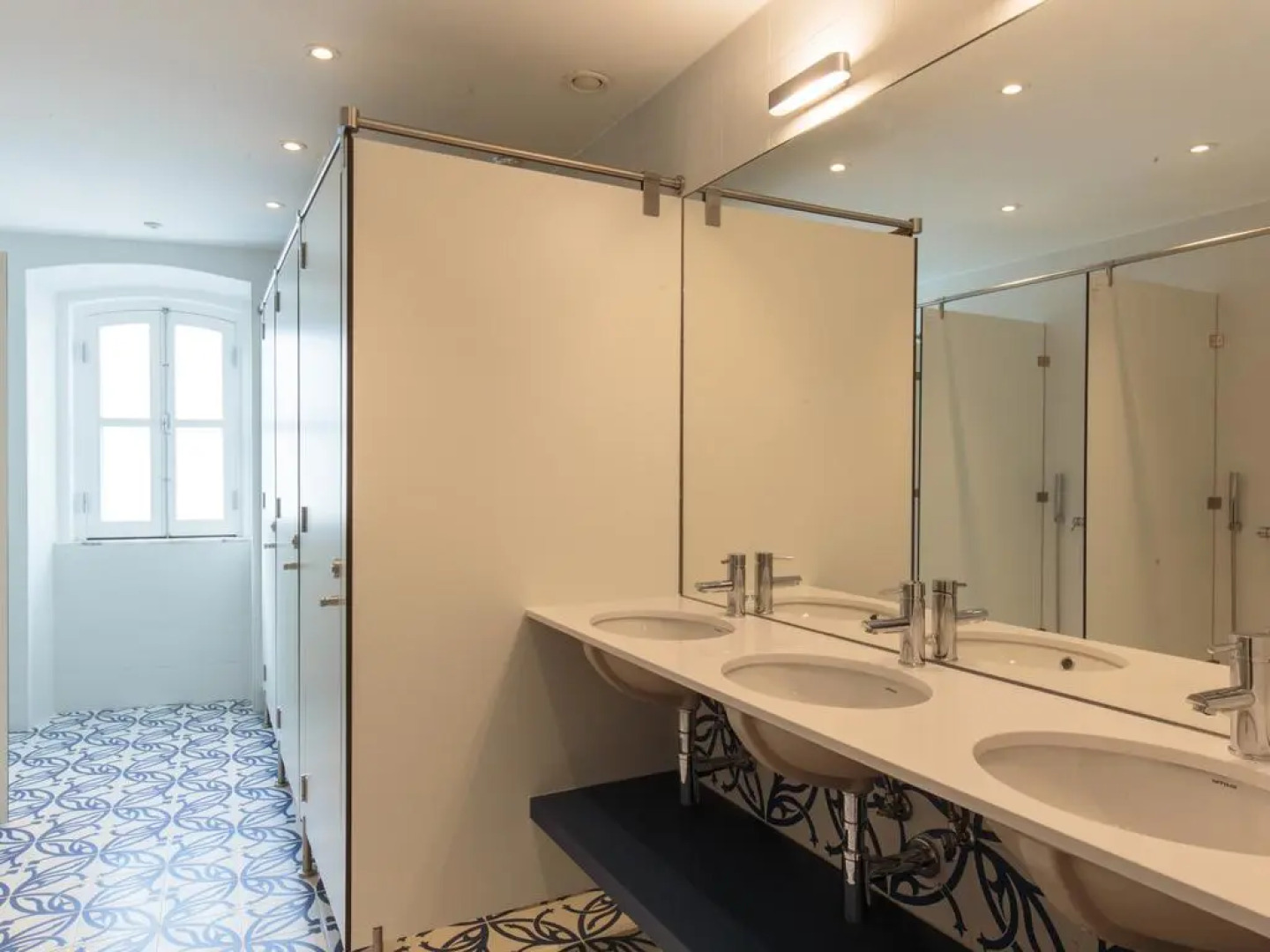 Heaven Inn Évora - Hostel