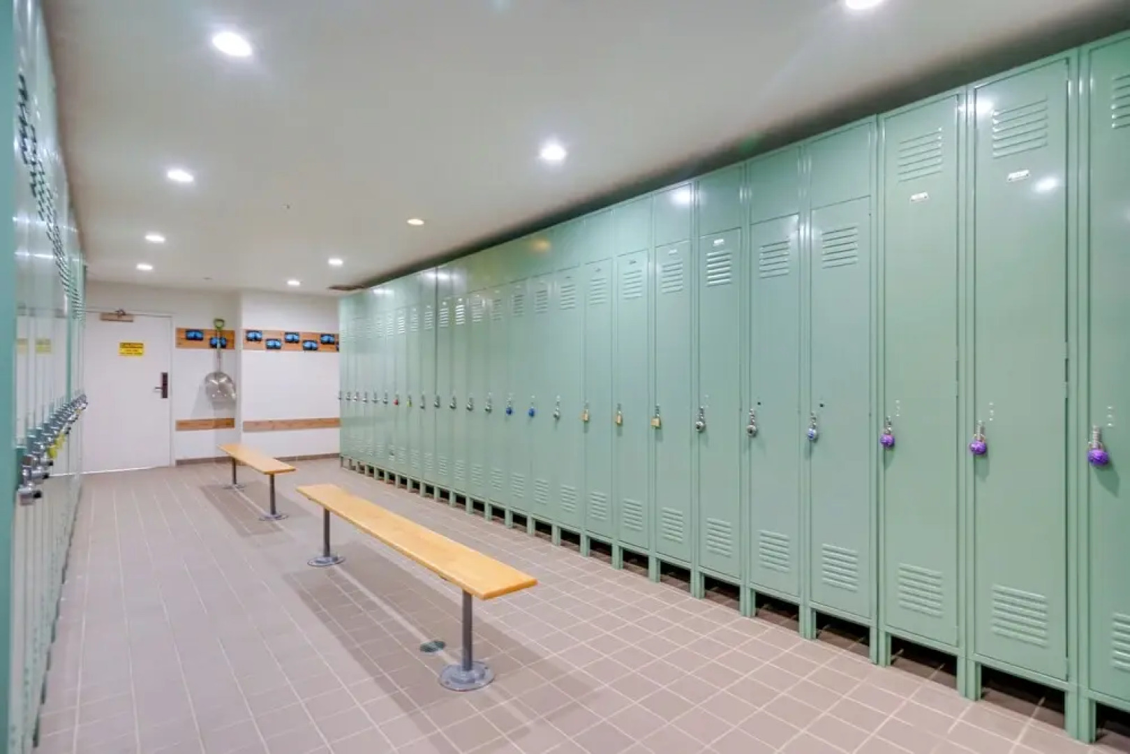 Ski-in/ Out Solitude Ski Village Condo w/ Hot Tub