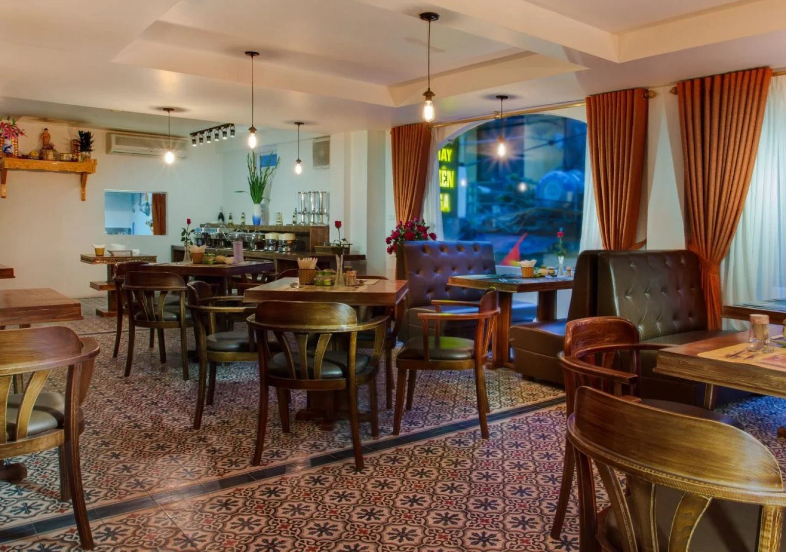 Singita Classy Boutique Hotel