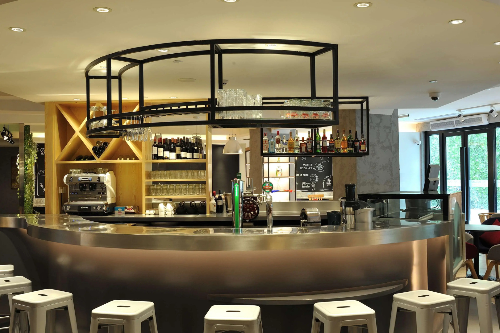 Отель Campanile Shanghai Natural History Museum