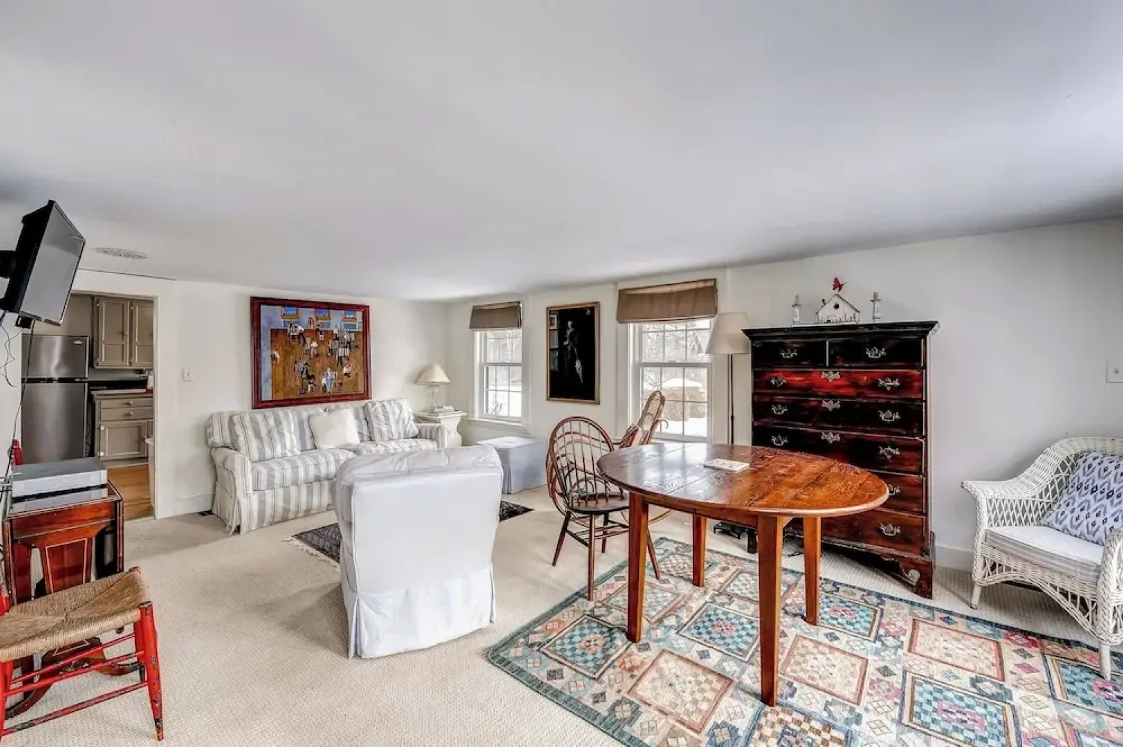 Ipswich Cottage: Beautiful Views, 5 Mins to Beach