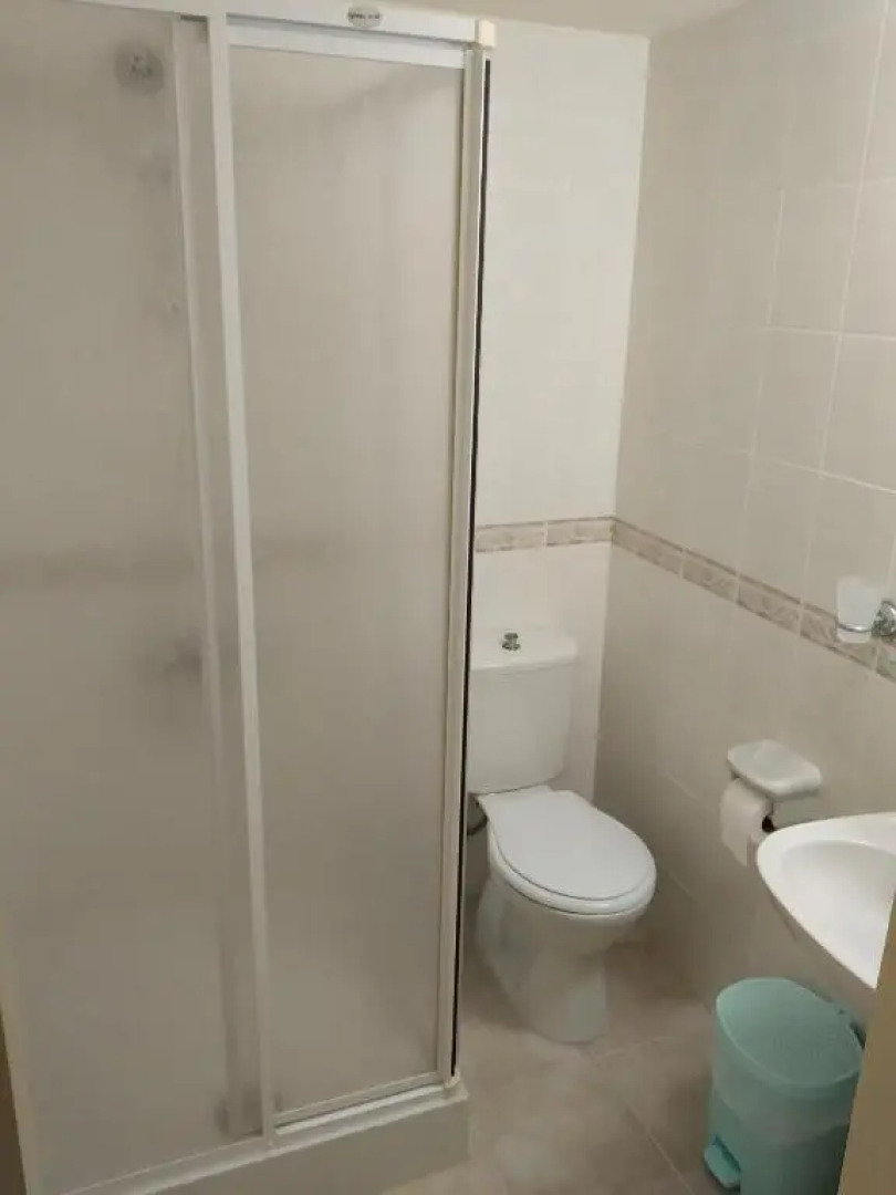 Impeccable 2 bed Penthouse