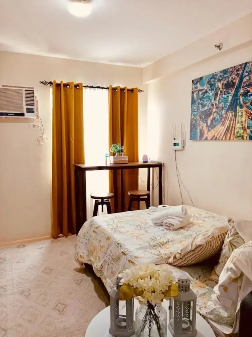 Oceanfront Condo in Dumaguete City - Perfect Getaway