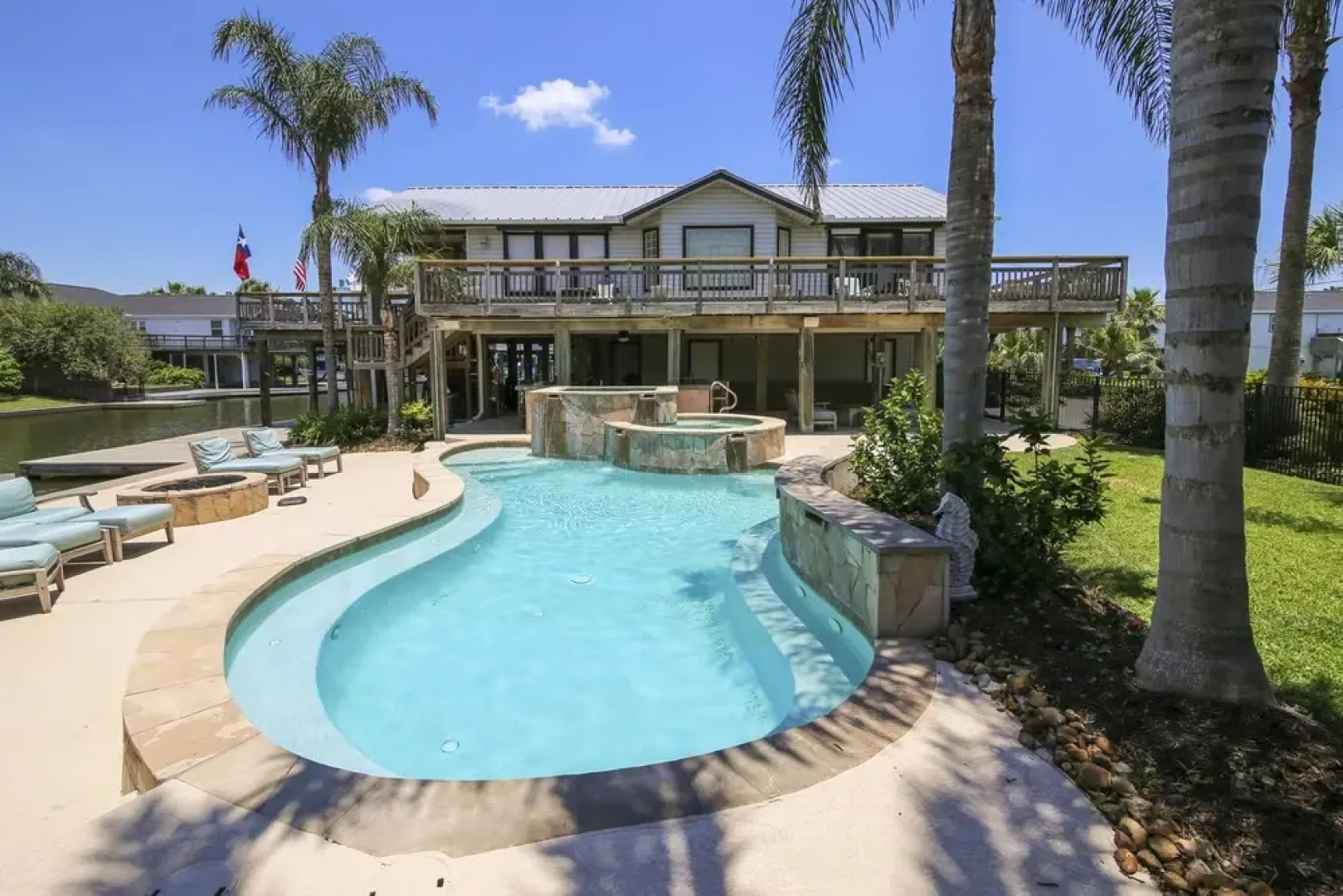 The K and R Resort Home