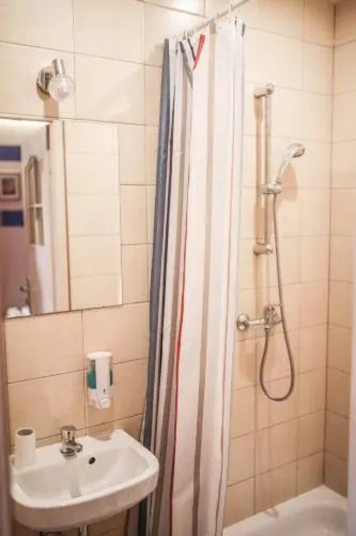 Aparthotel "DZIEWIĘTNASTKA"