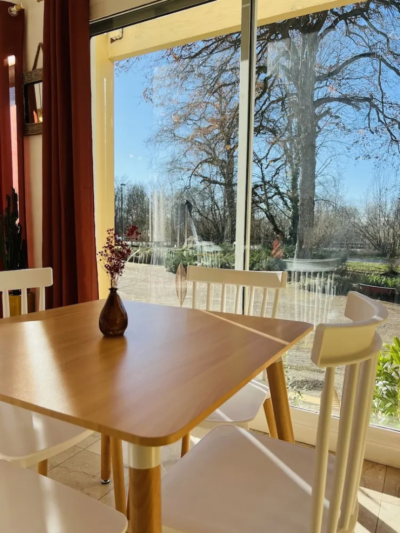 Motel Les Broussailles