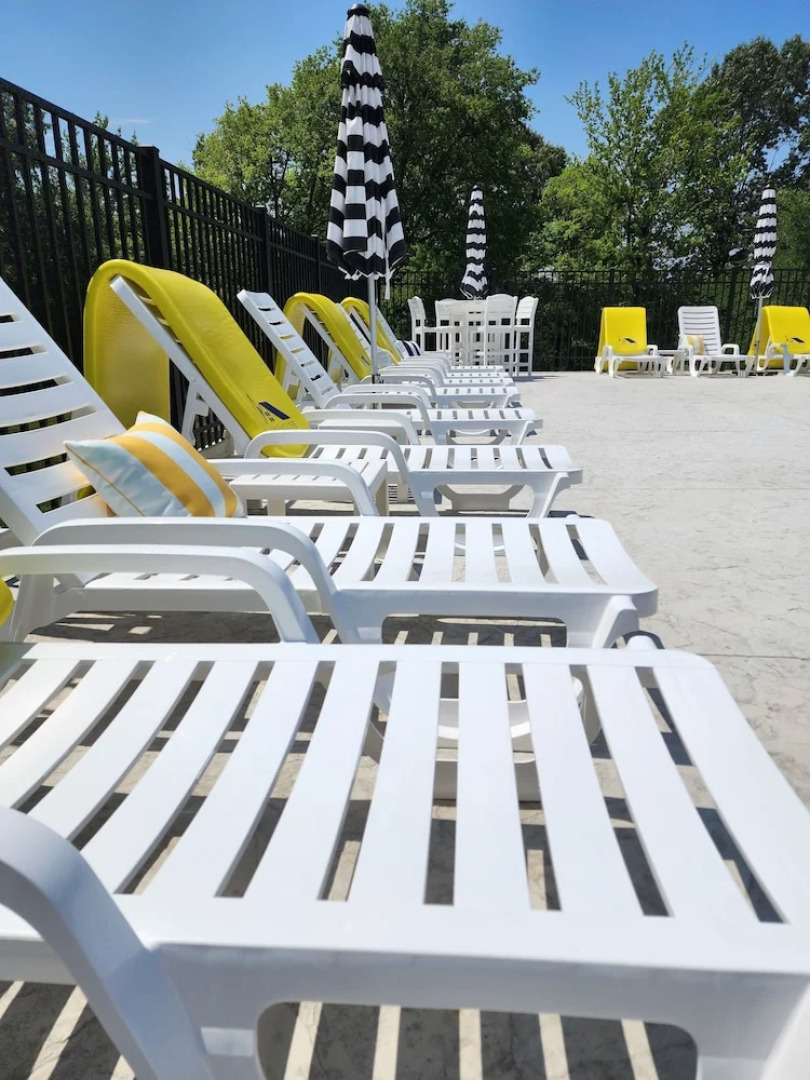 The Lakehouse Inn at Sledd Creek