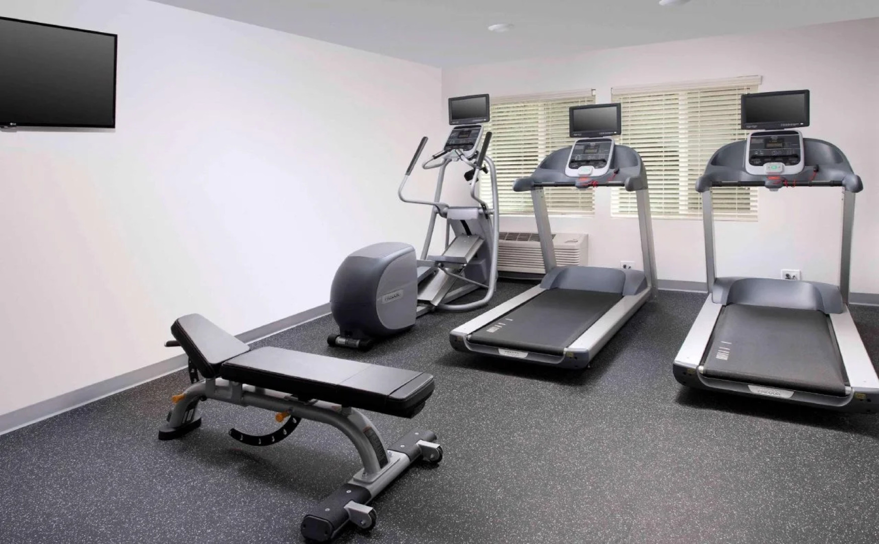 WoodSpring Suites Seattle Everett