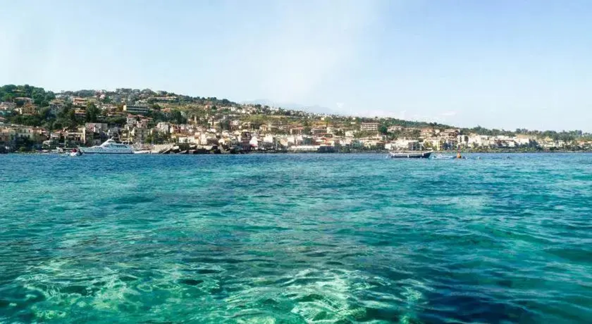 Meravigliosa vista mare davanti ai Faraglioni