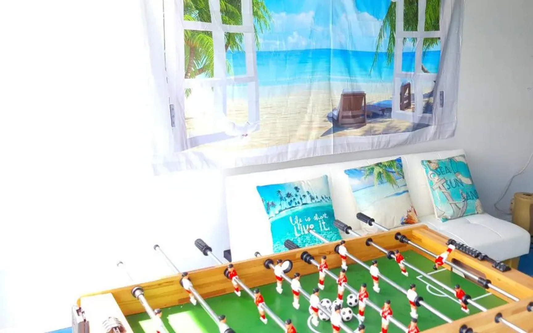 Oceano: Short walk to beach, 4 br, 2 bath, private house! Across street from park & pond