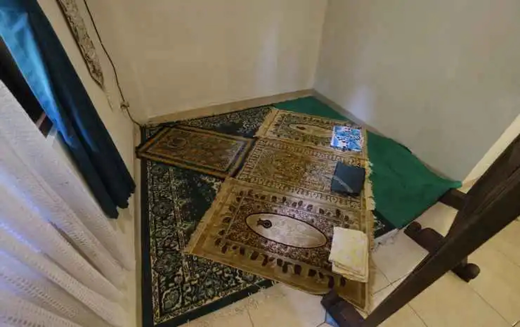 Villa Heliconia 6BR Rumah Gadog