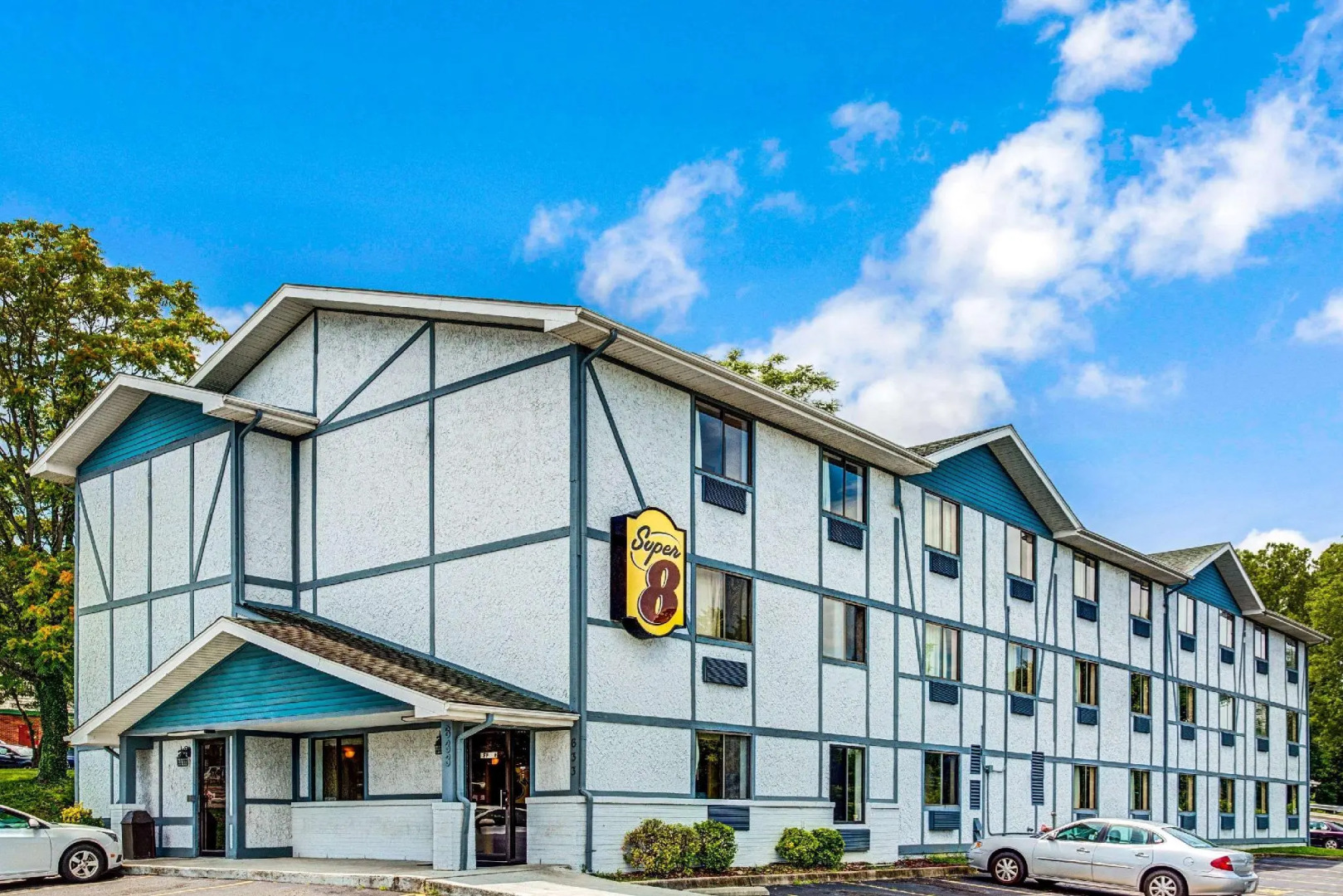 Super 8 By Wyndham Suffolk Tidewater