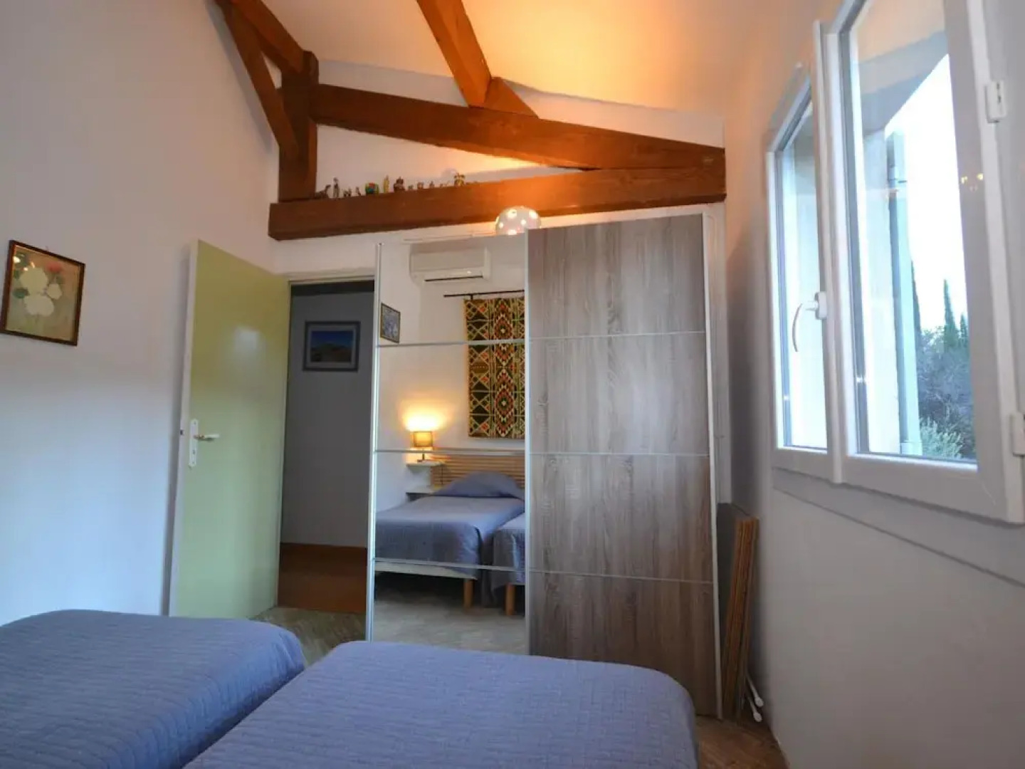 Superb House With Pool Near the Luberon