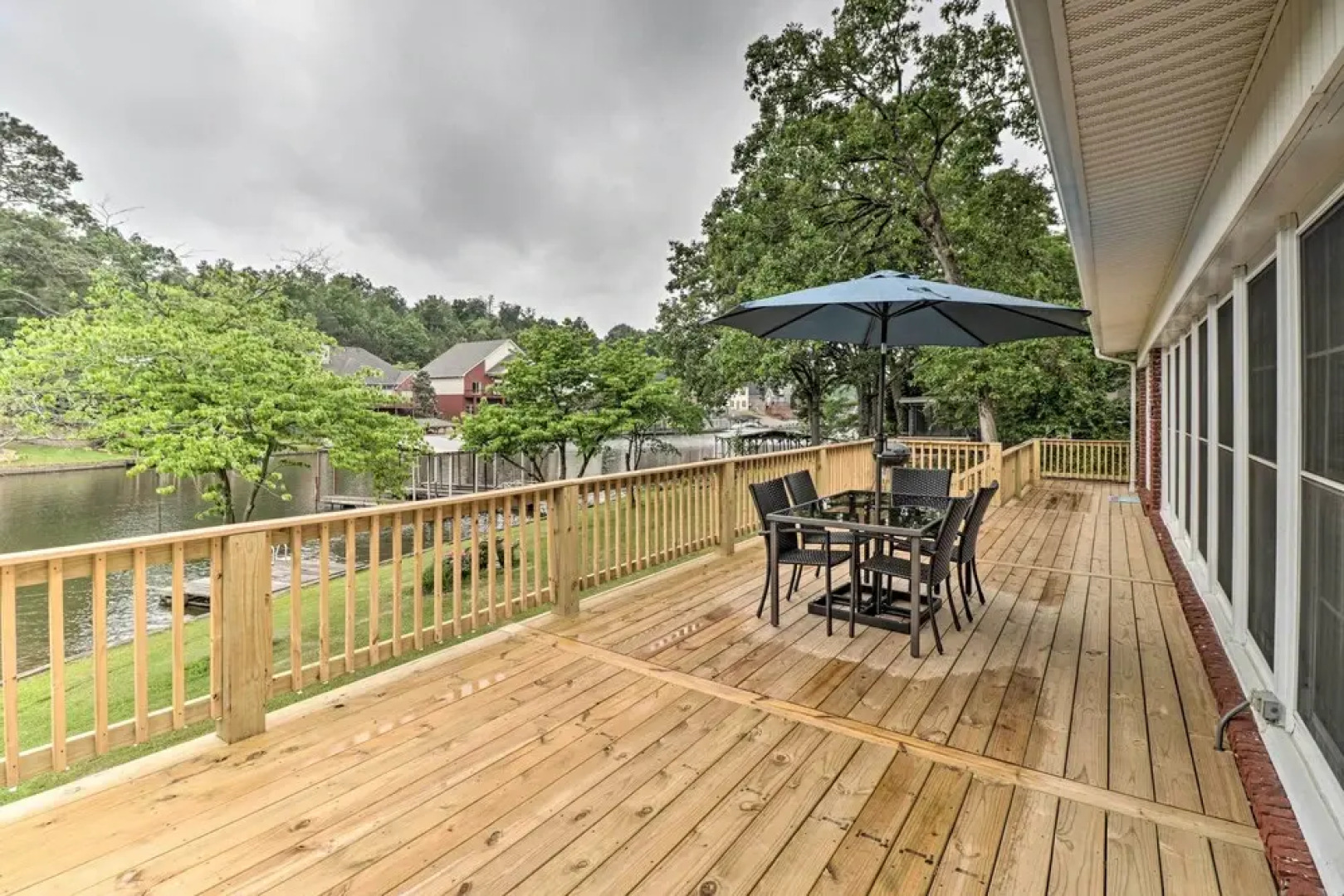 7 Mi to Nat'l Park: Home w/ Dock in Hot Springs