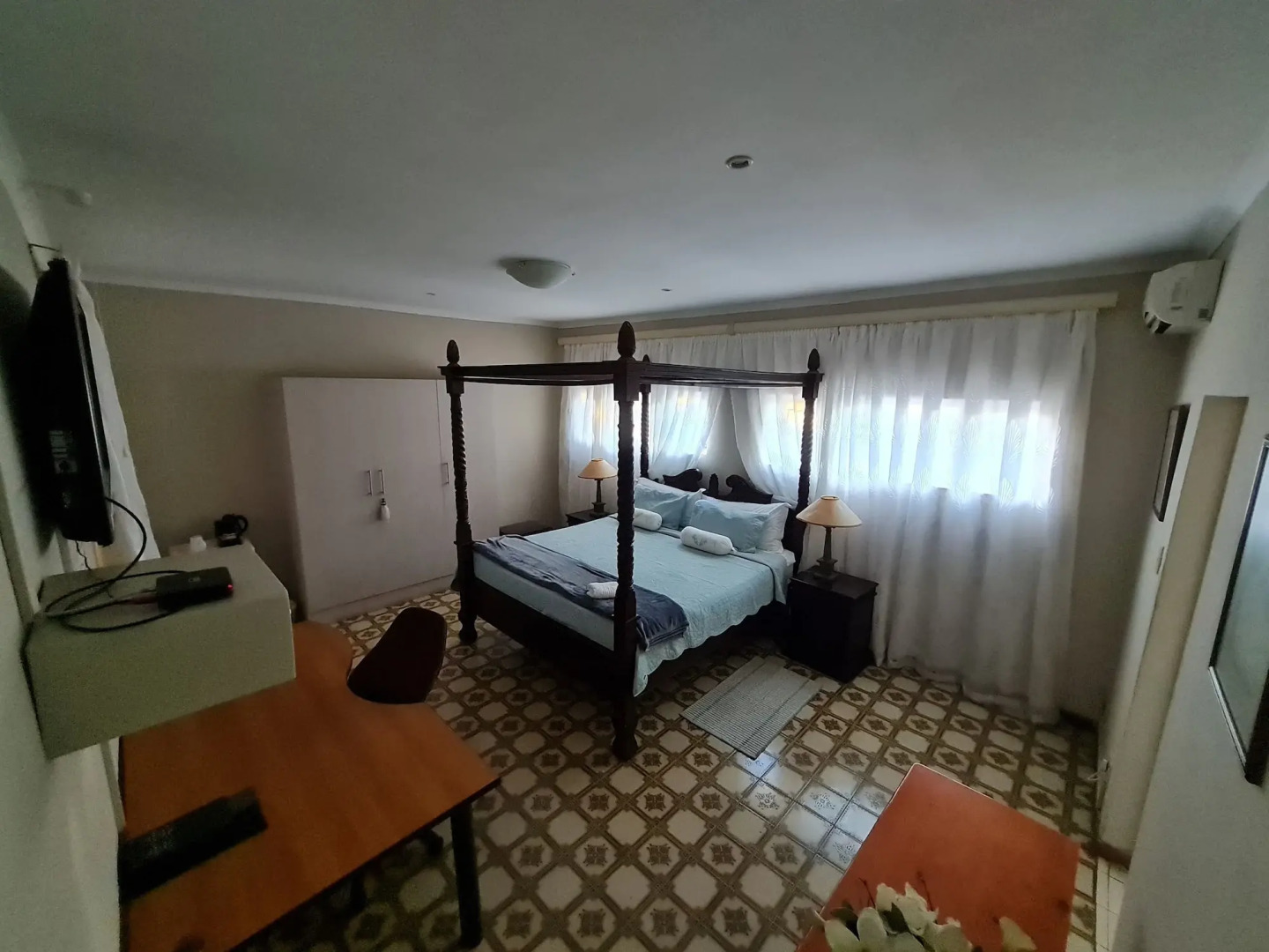 Pretoria North Lodge