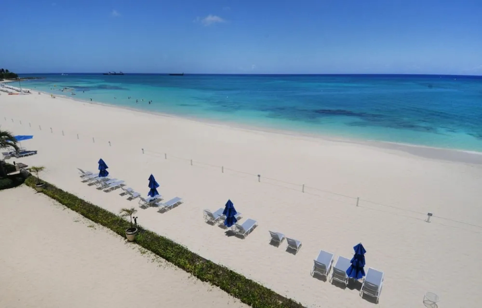 Laguna Del Mar by Cayman Villas