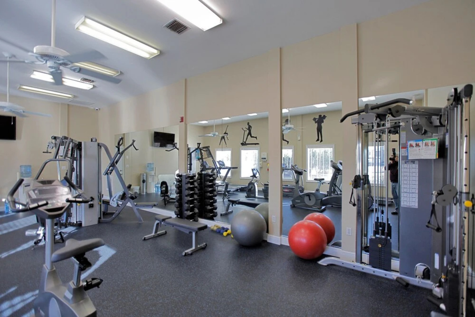 Shoreline Towers Resort by Panhandle Getaways