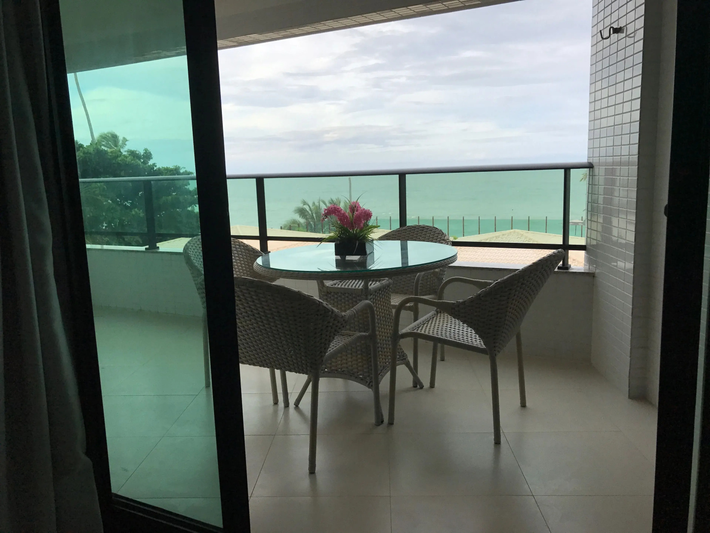 Luxxor Tabatinga / Apartamento Particular Frente Mar